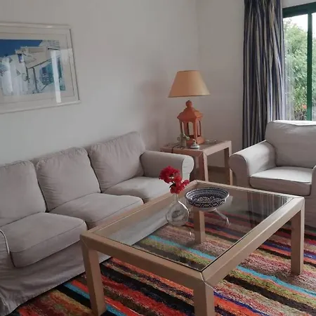 Holiday home 2 *
