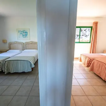 Holiday home 2 *